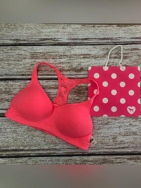 NWT PINK Yoga Sports Bra Size Medium